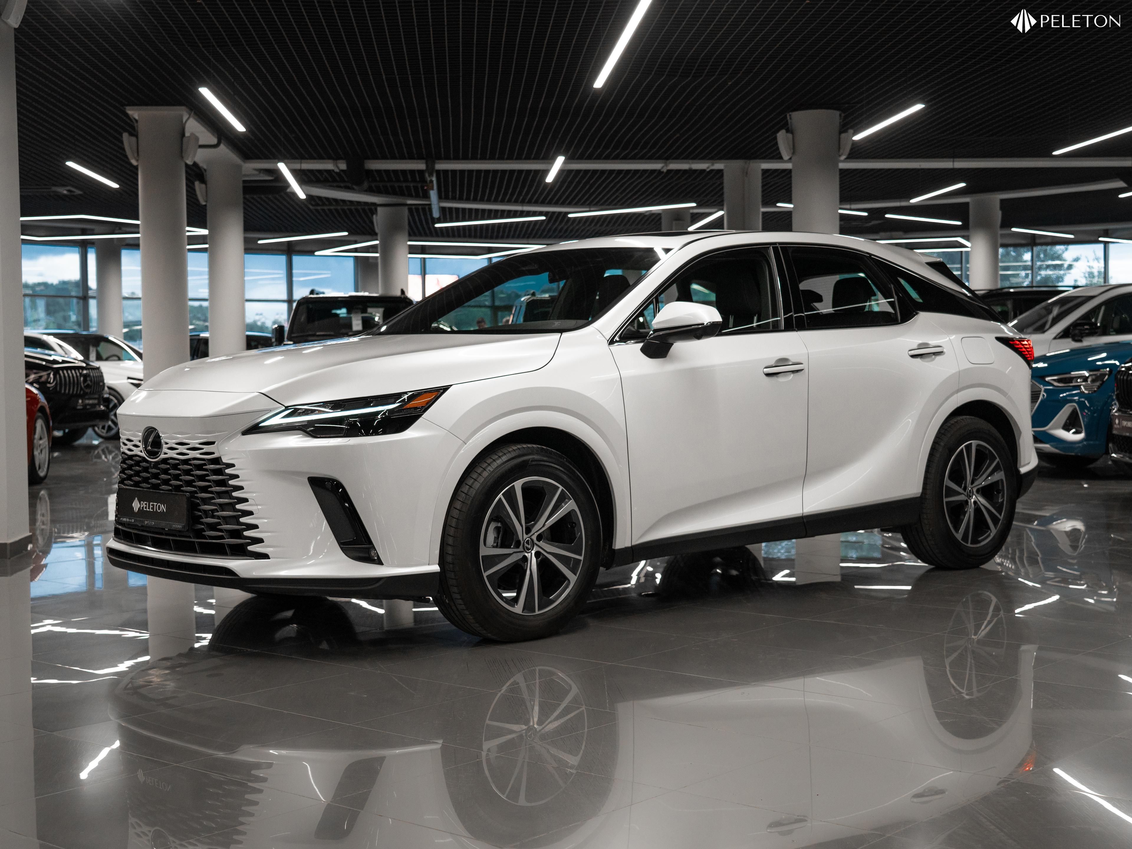 Фотография автомобиля Lexus RX