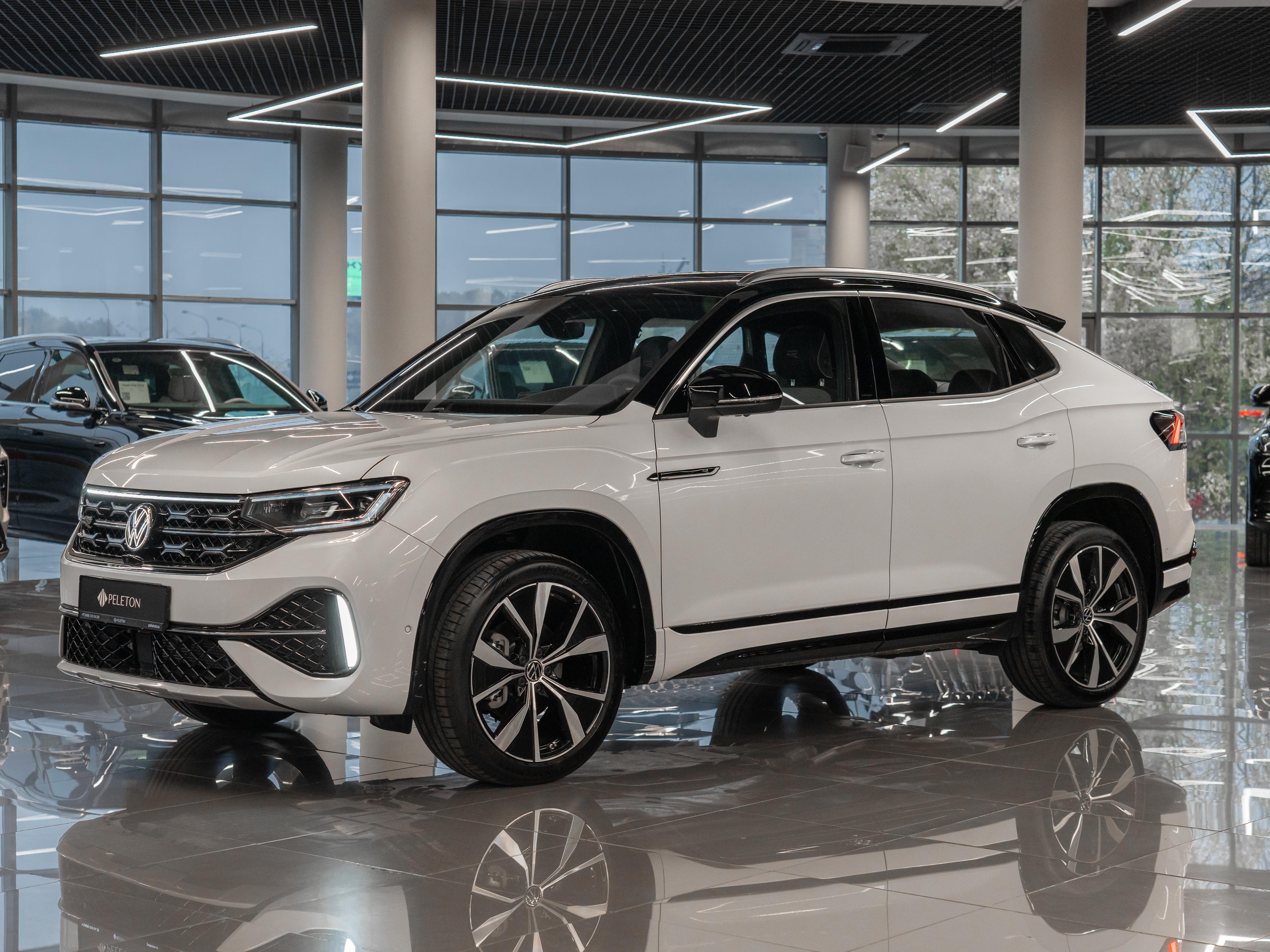 Фотография автомобиля Volkswagen Tayron