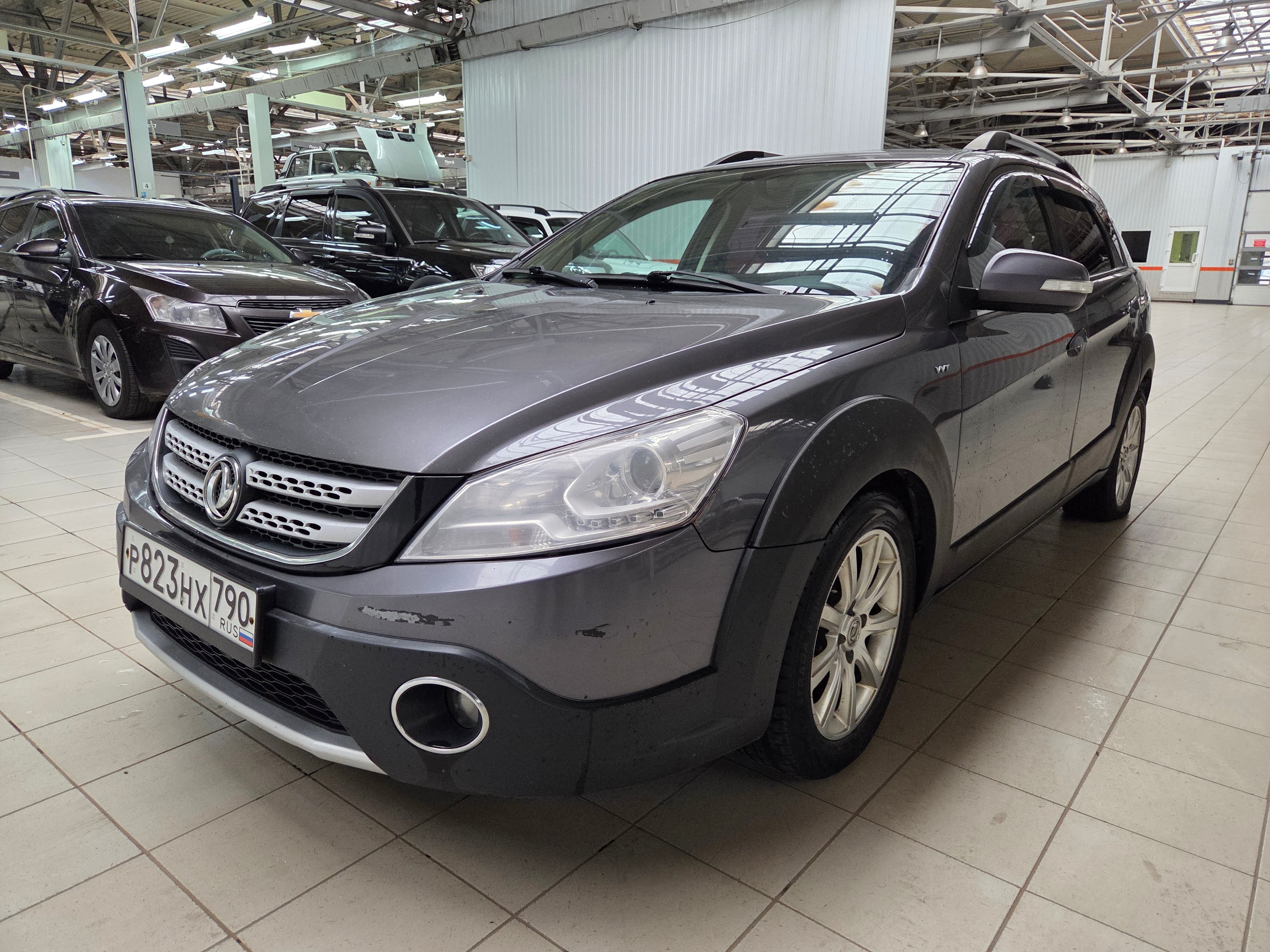 Фотография автомобиля DongFeng H30