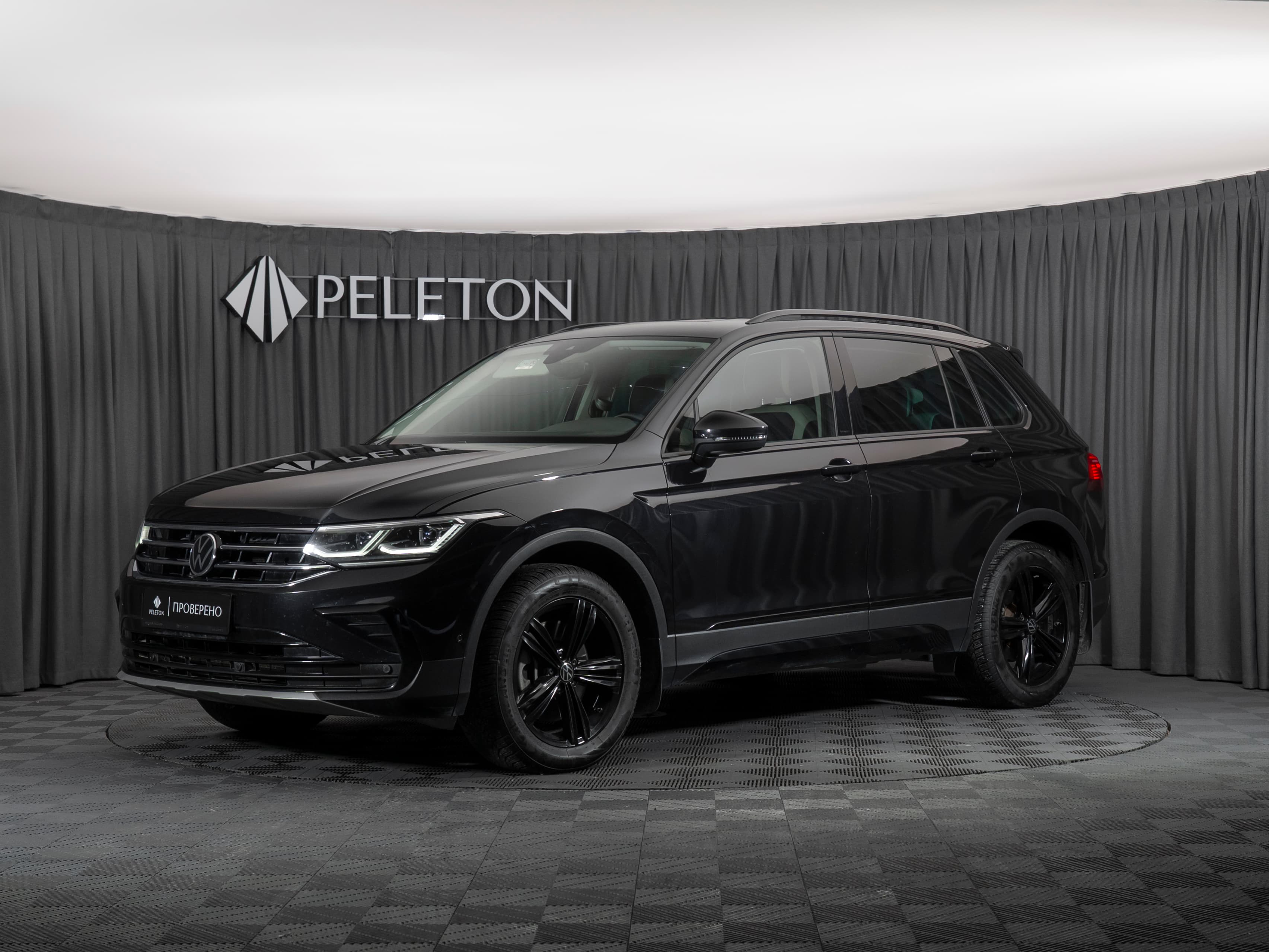 Фотография автомобиля Volkswagen Tiguan