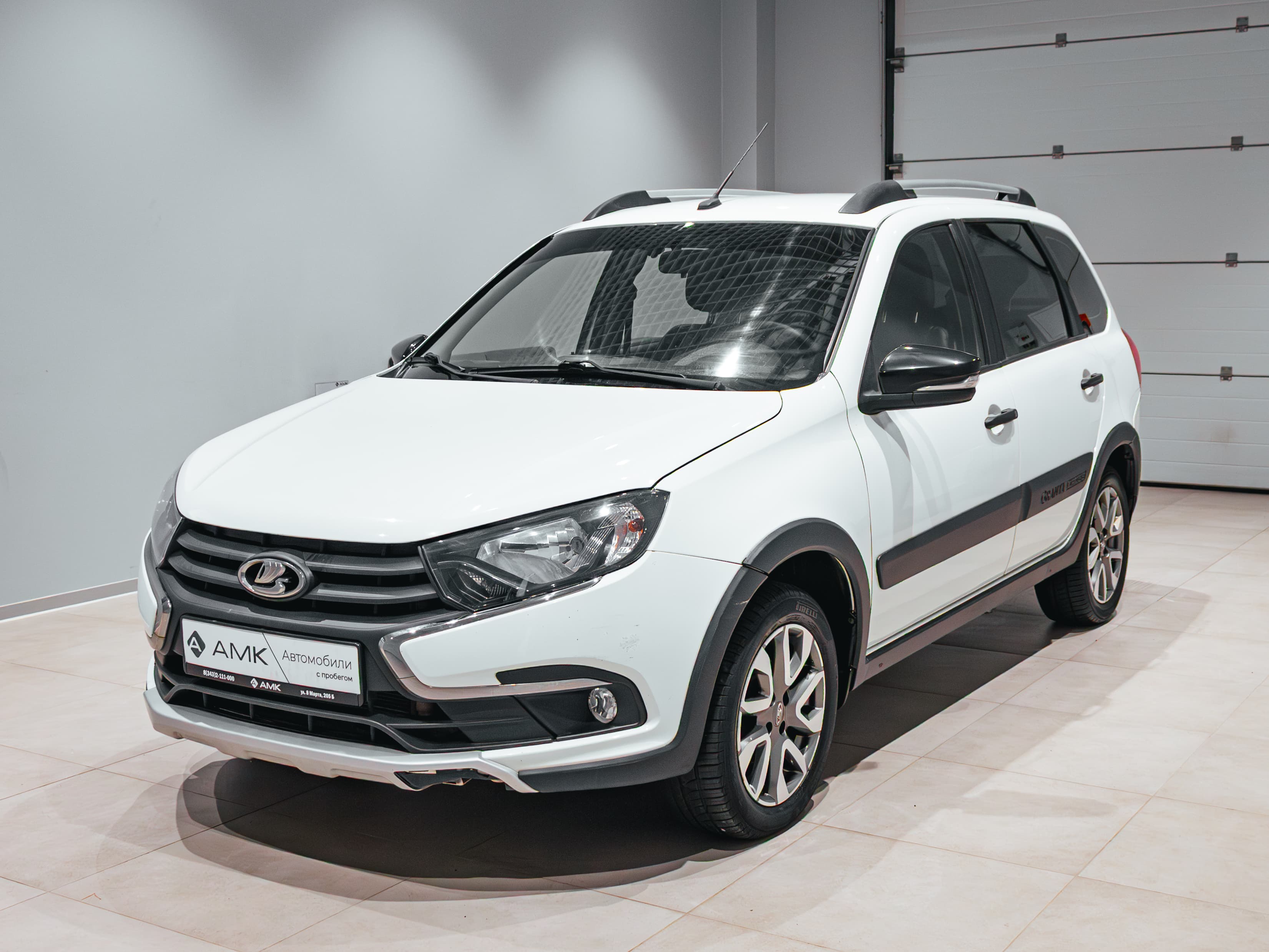 Фотография автомобиля Lada (ВАЗ) Granta