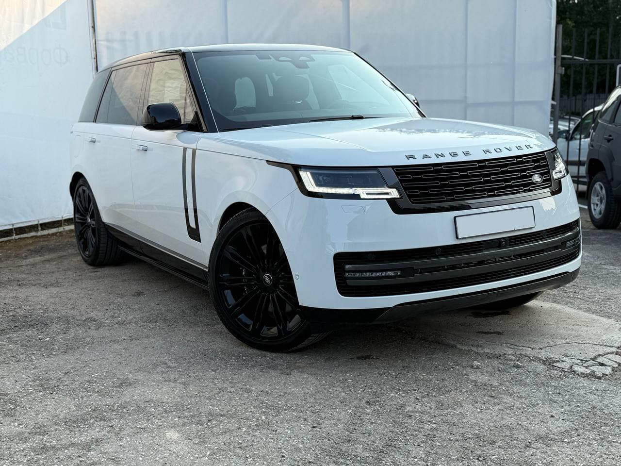 Фотография автомобиля Land Rover Range Rover