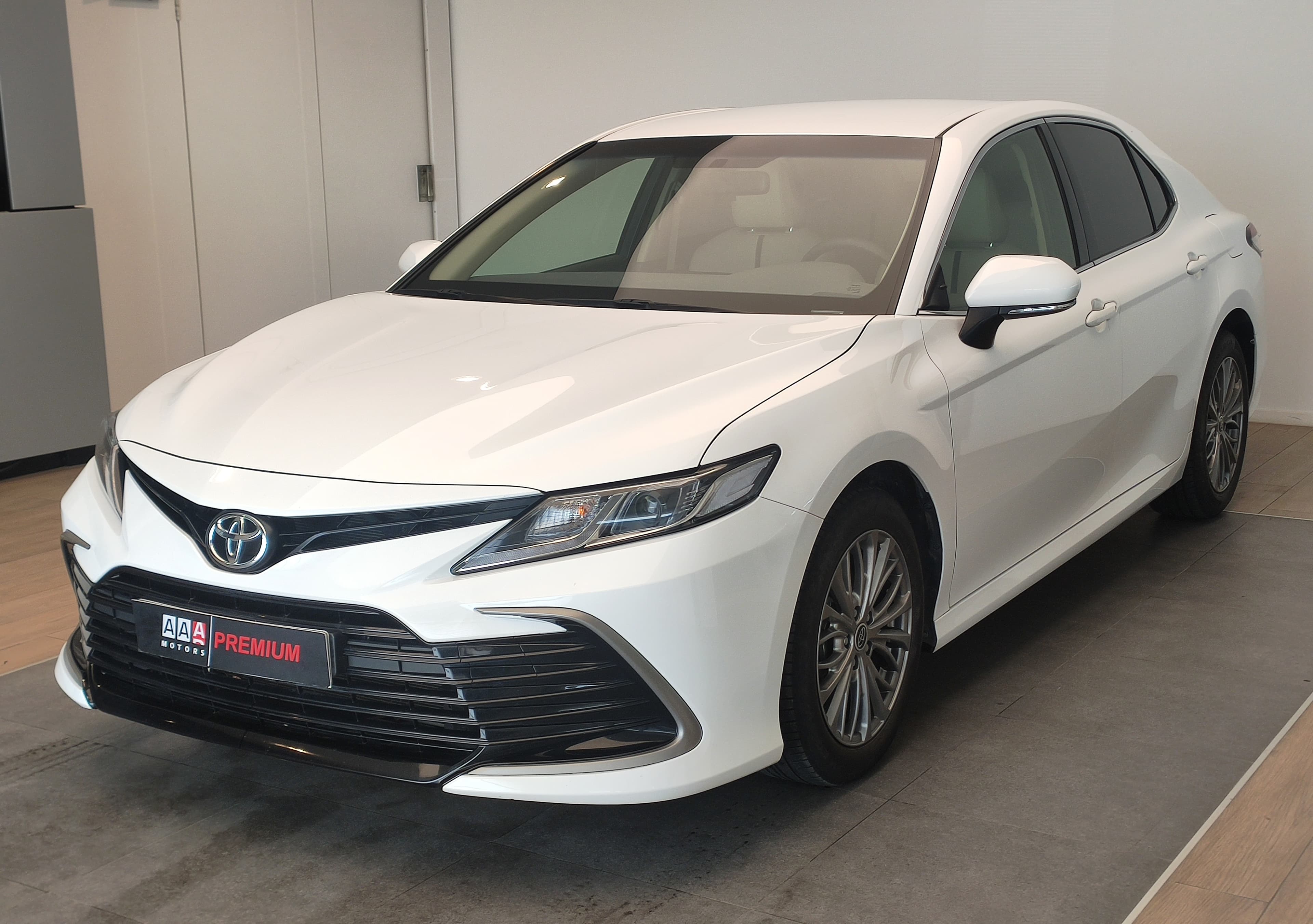 Фотография автомобиля Toyota Camry