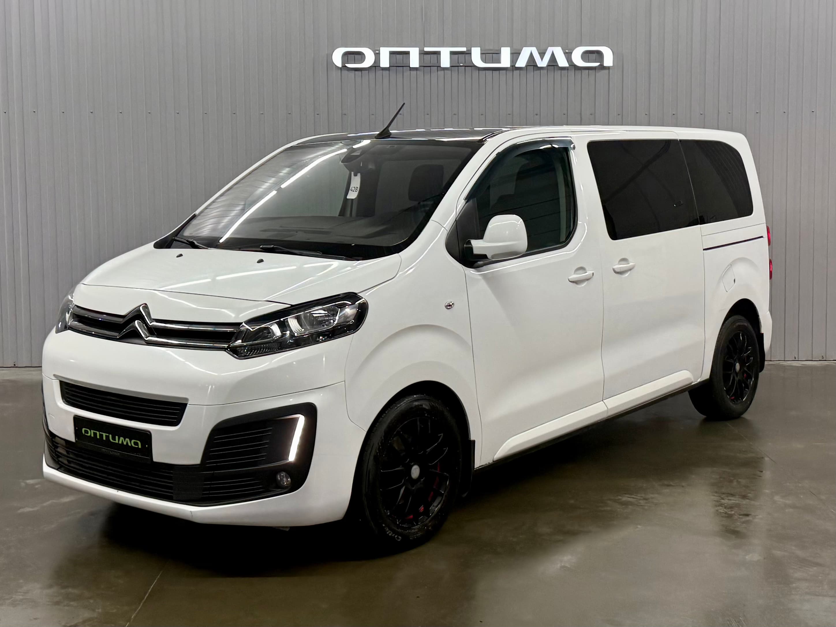 Фотография автомобиля Citroen SpaceTourer