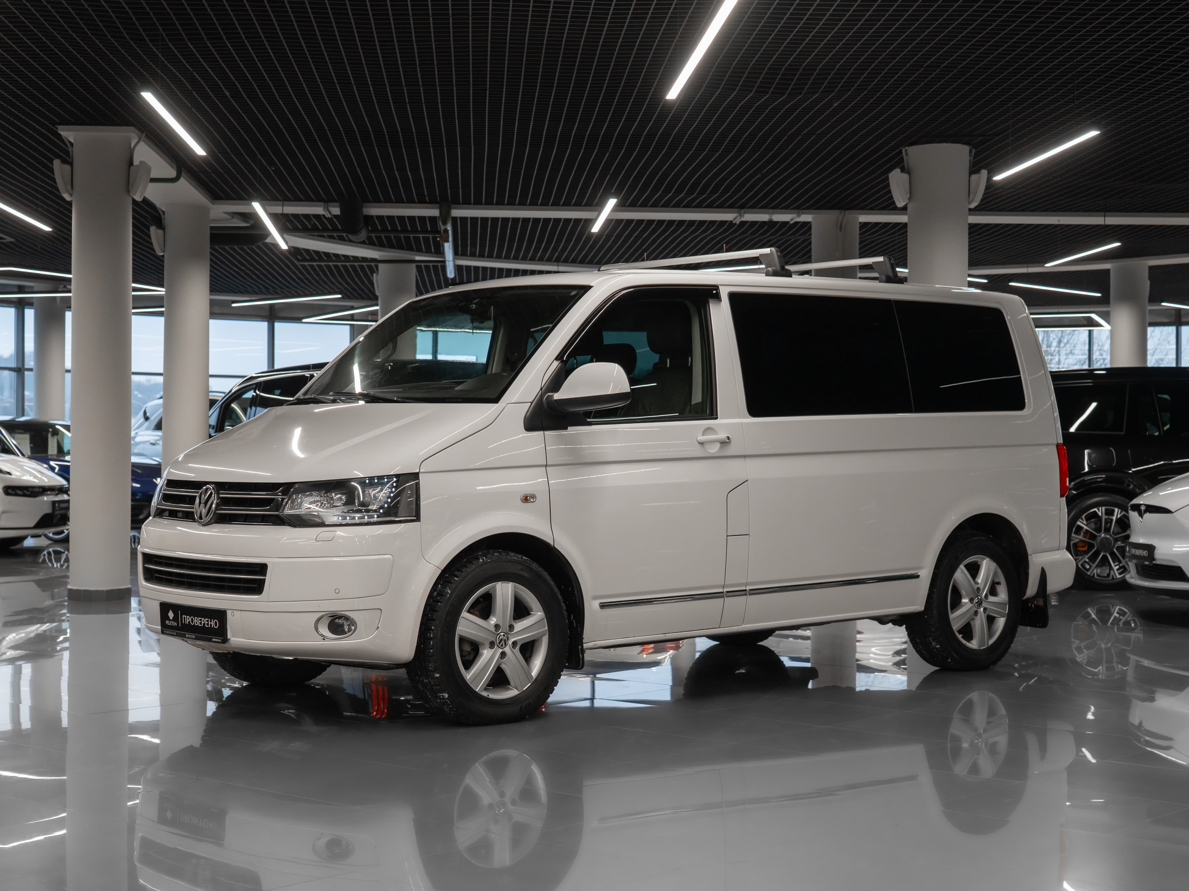 Фотография автомобиля Volkswagen Multivan