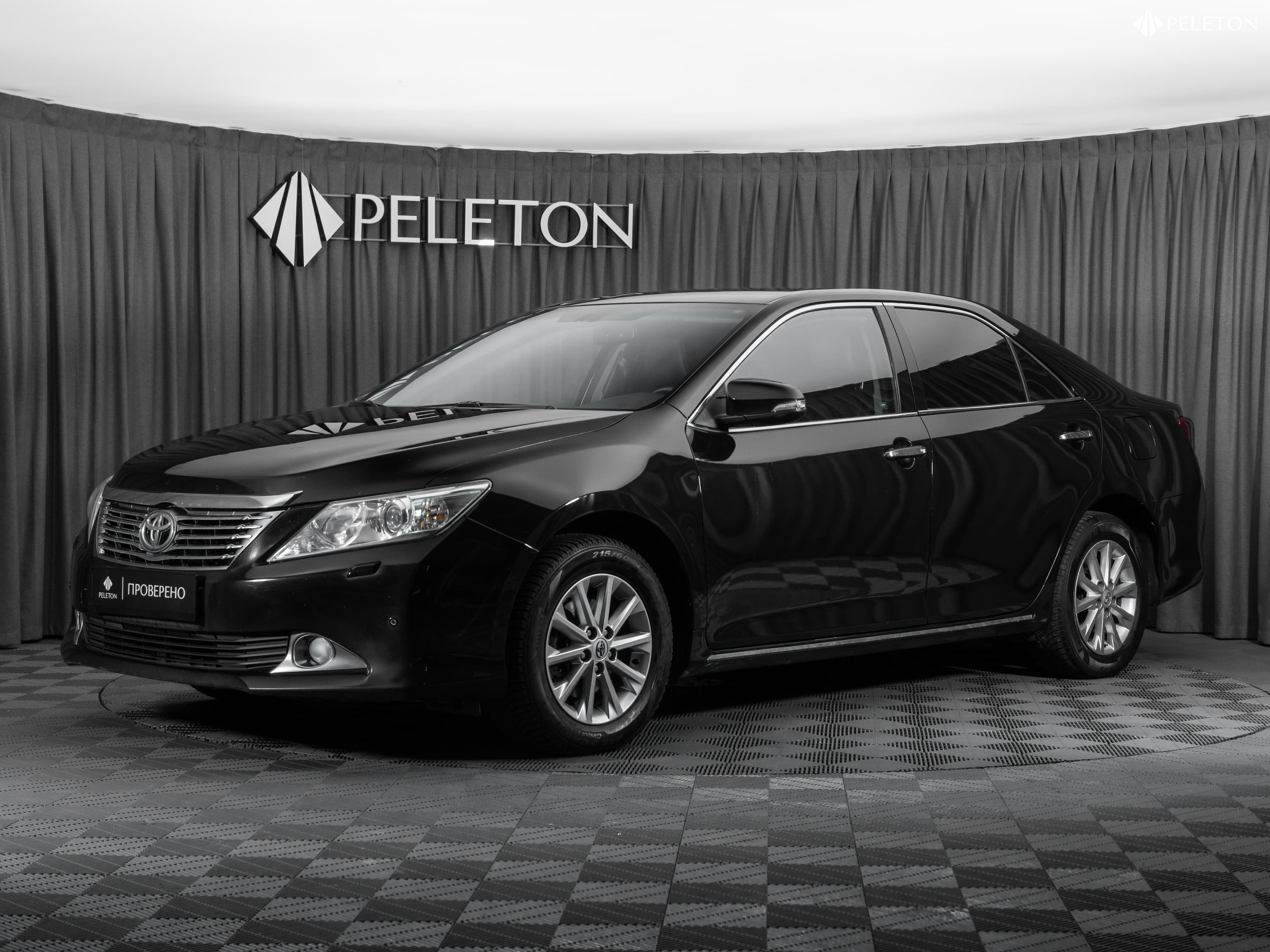 Фотография автомобиля Toyota Camry