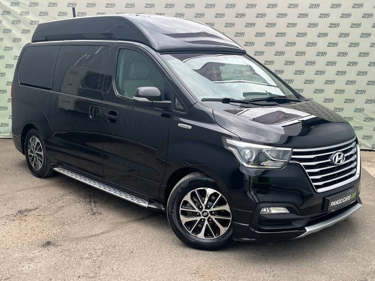 Фотография автомобиля Hyundai Grand Starex