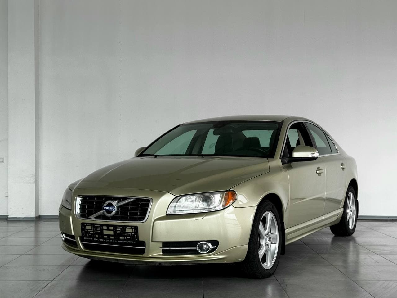 Фотография автомобиля Volvo S80