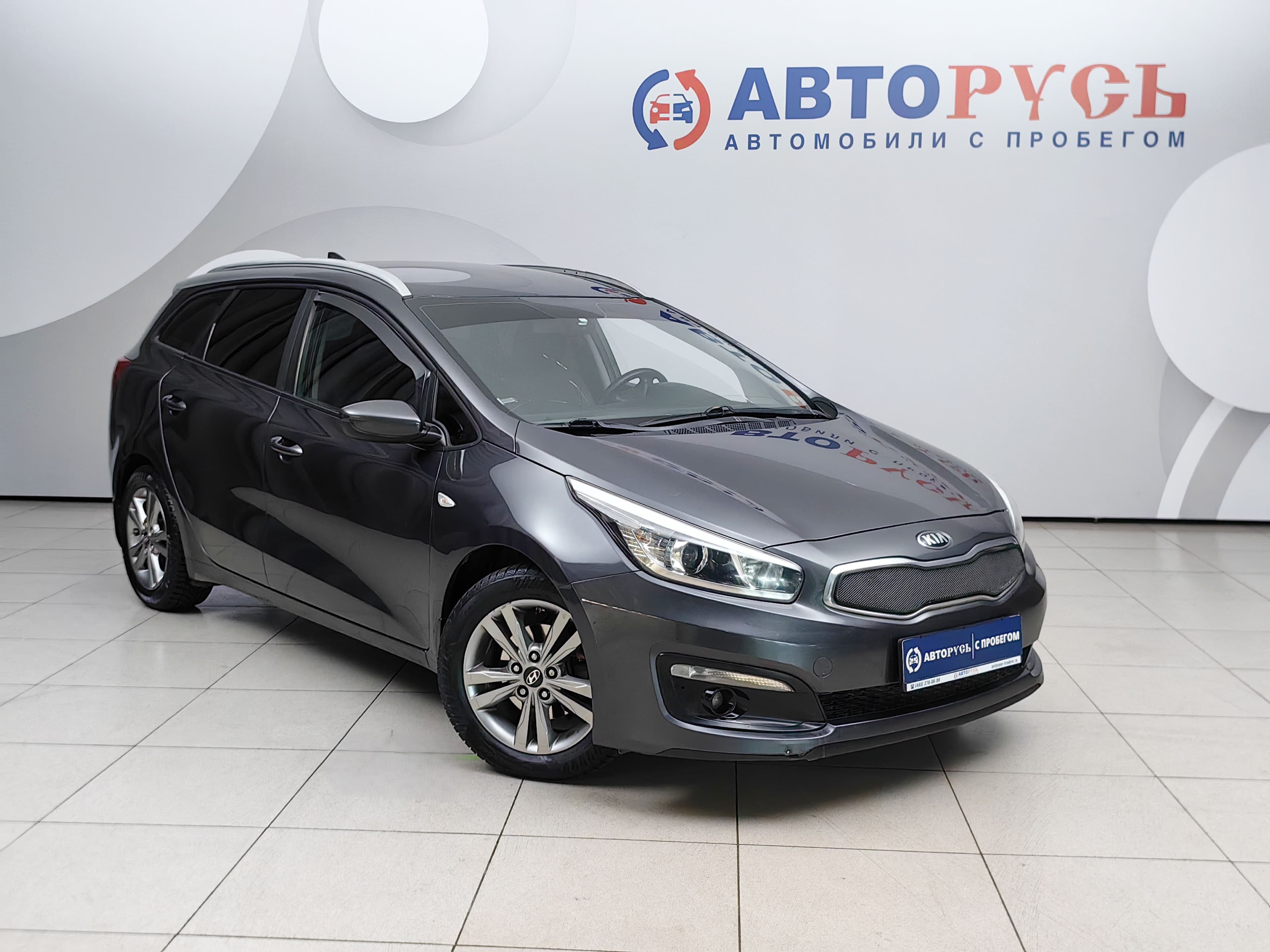 Фотография автомобиля Kia Cee'd