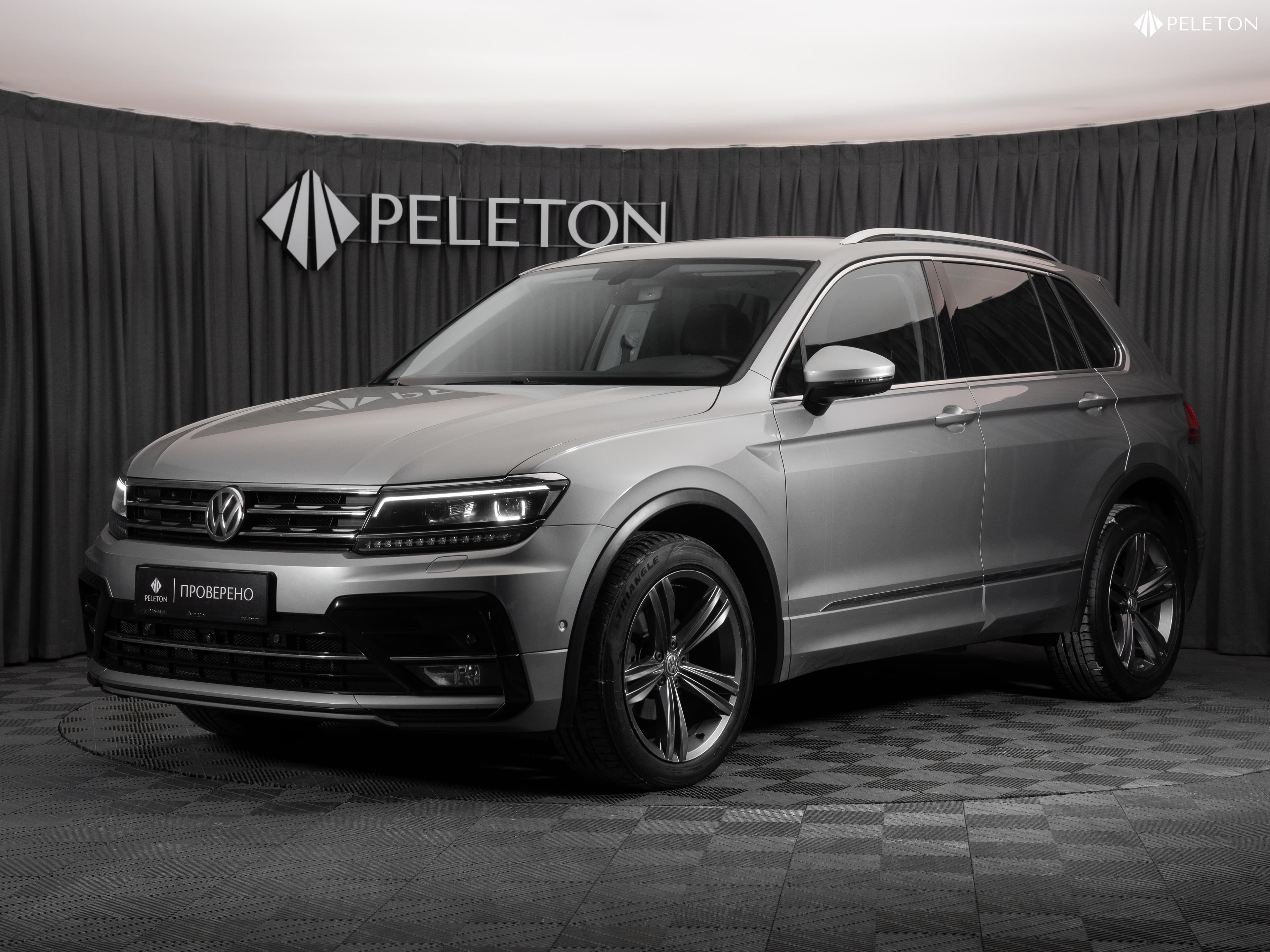 Фотография автомобиля Volkswagen Tiguan