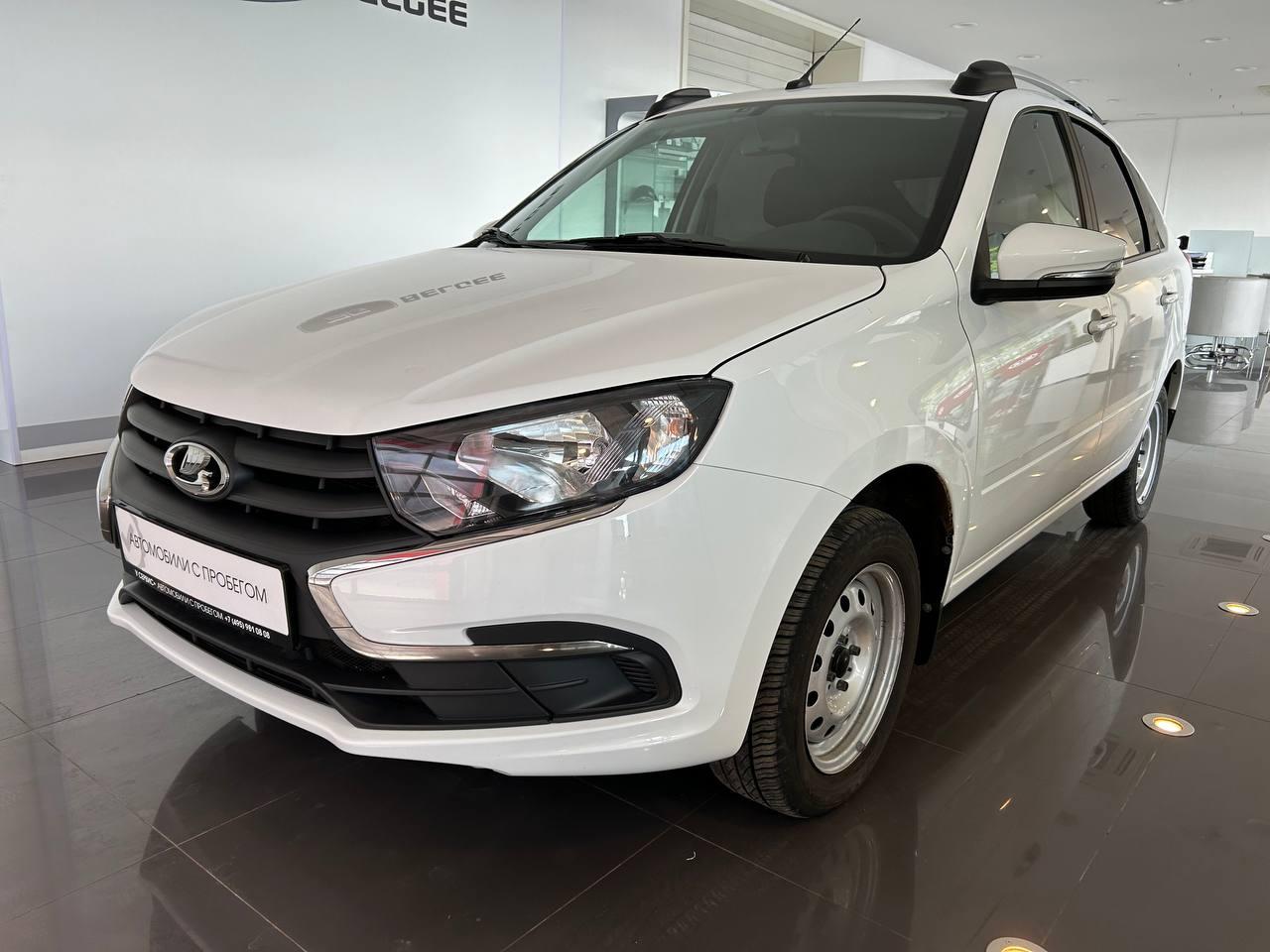 Фотография автомобиля Lada (ВАЗ) Granta