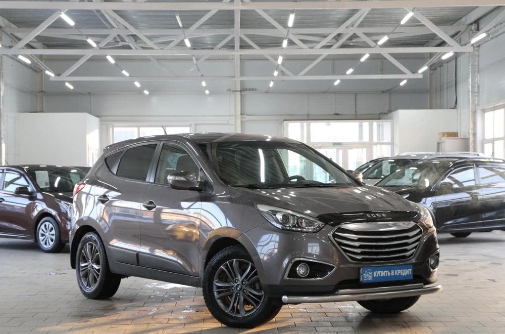 Лада хрей кроссовер 4х4. Lada xray lada кроссовер. Bmw x2 2014. Икс 2 икс автомобиль. Bmw x2.