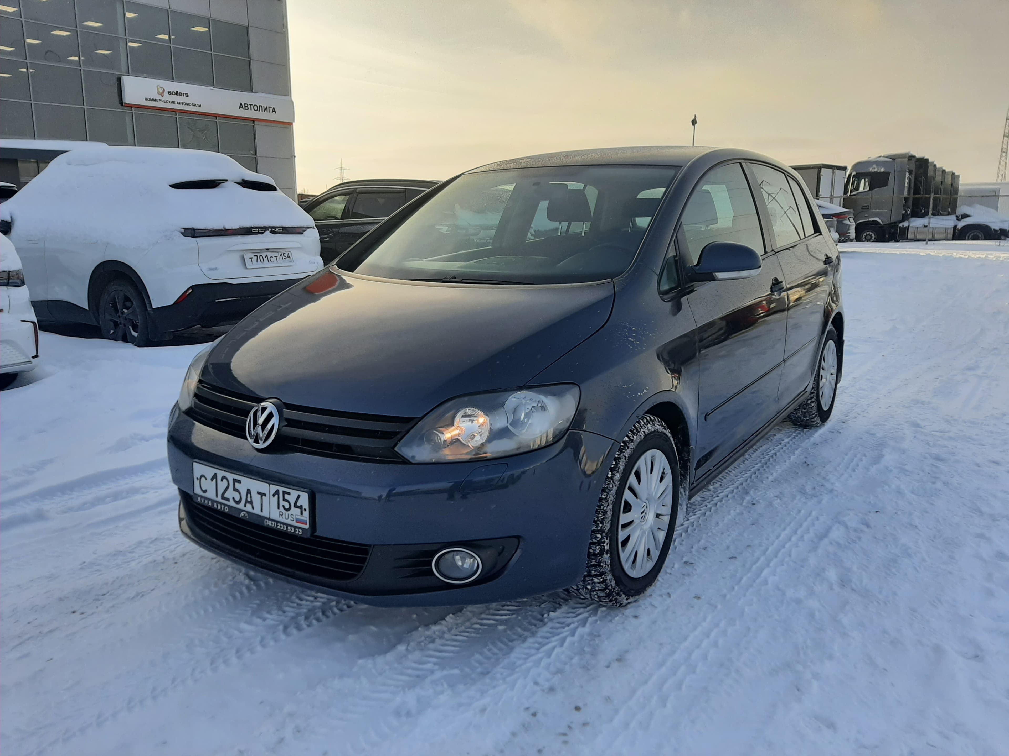 Фотография автомобиля Volkswagen Golf Plus