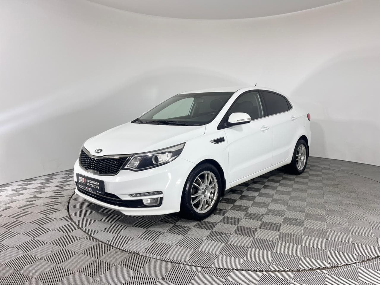 Фотография автомобиля Kia Rio