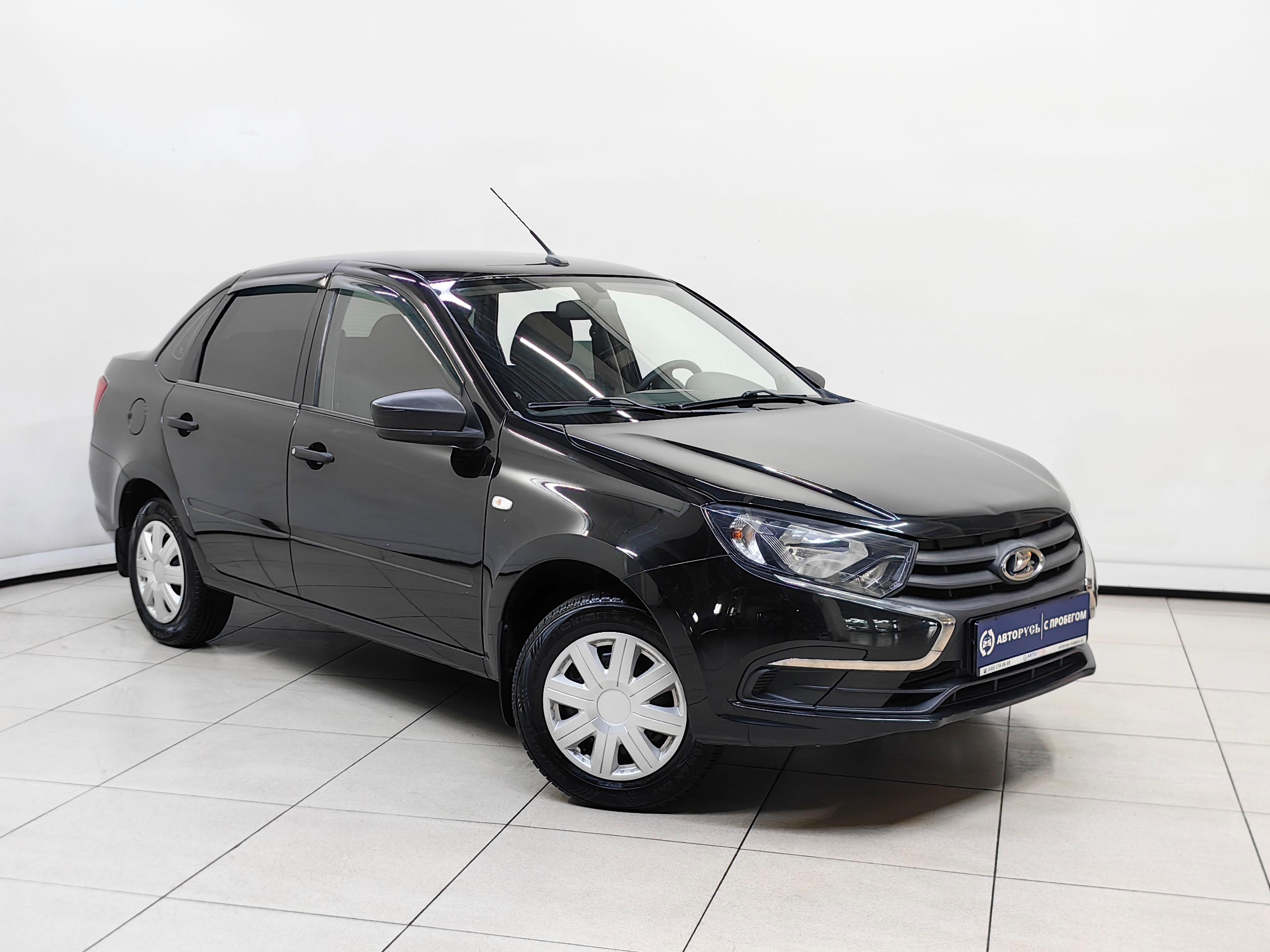 Фотография автомобиля Lada (ВАЗ) Granta