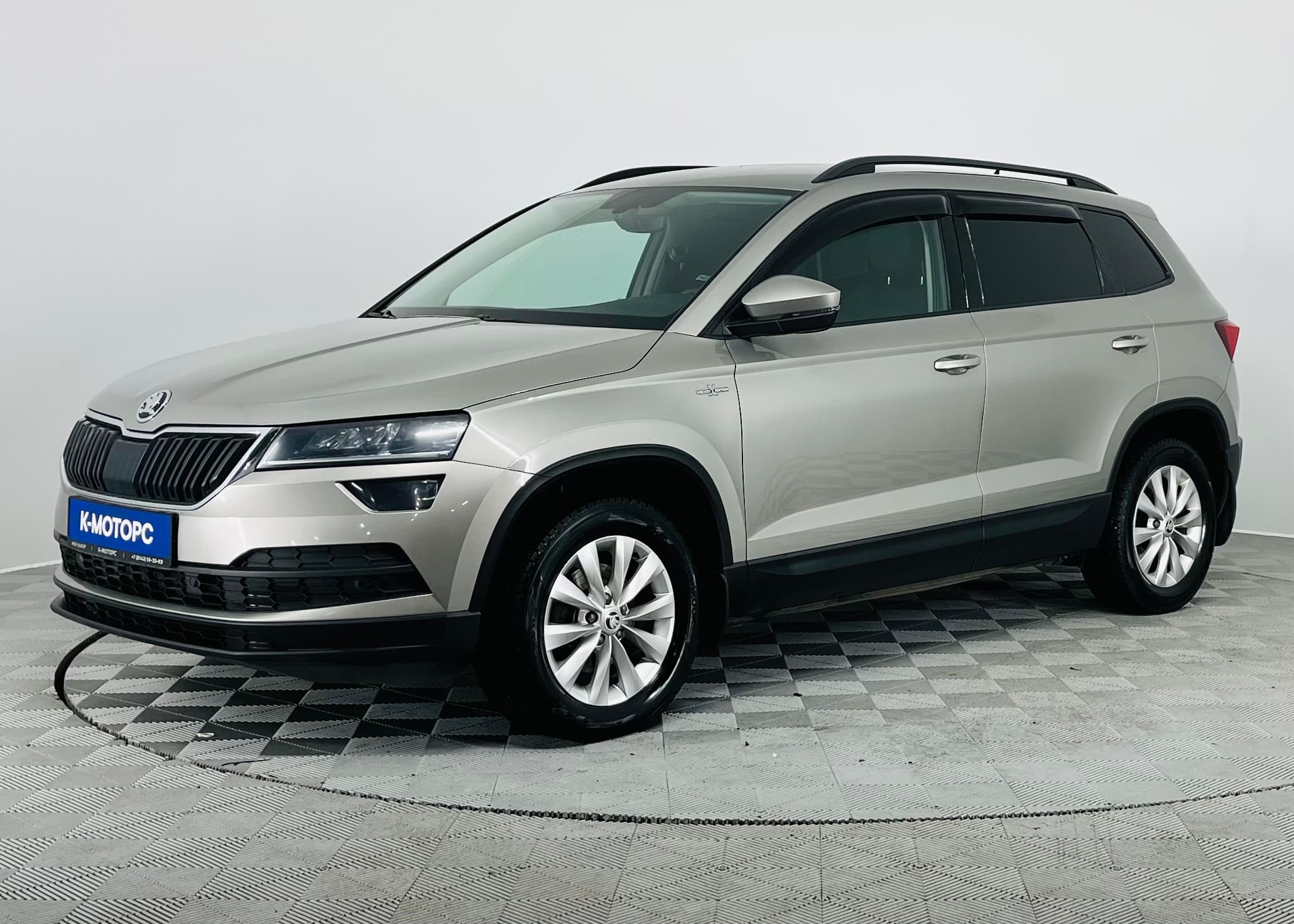 Фотография автомобиля Skoda Karoq
