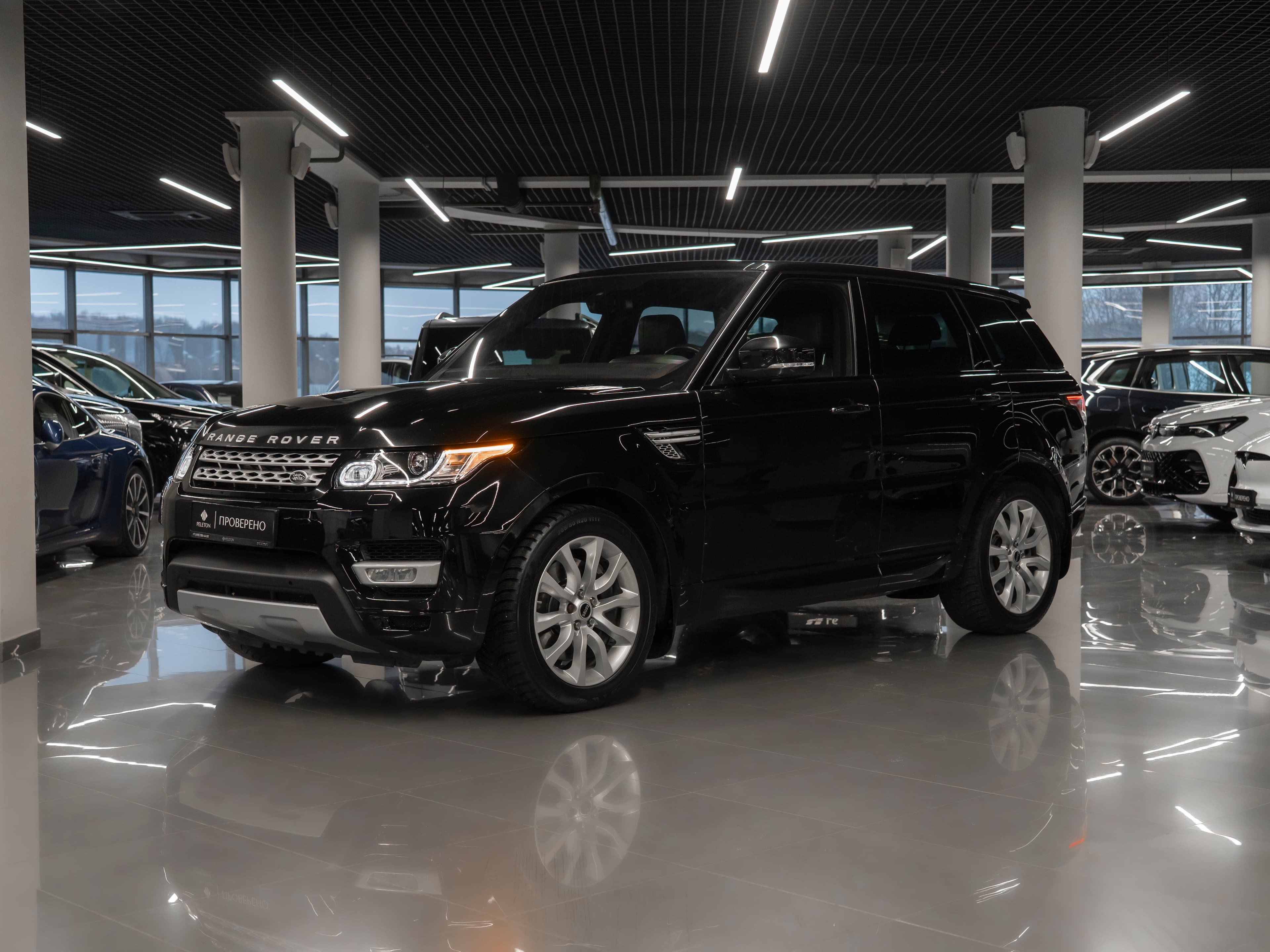 Фотография автомобиля Land Rover Range Rover Sport