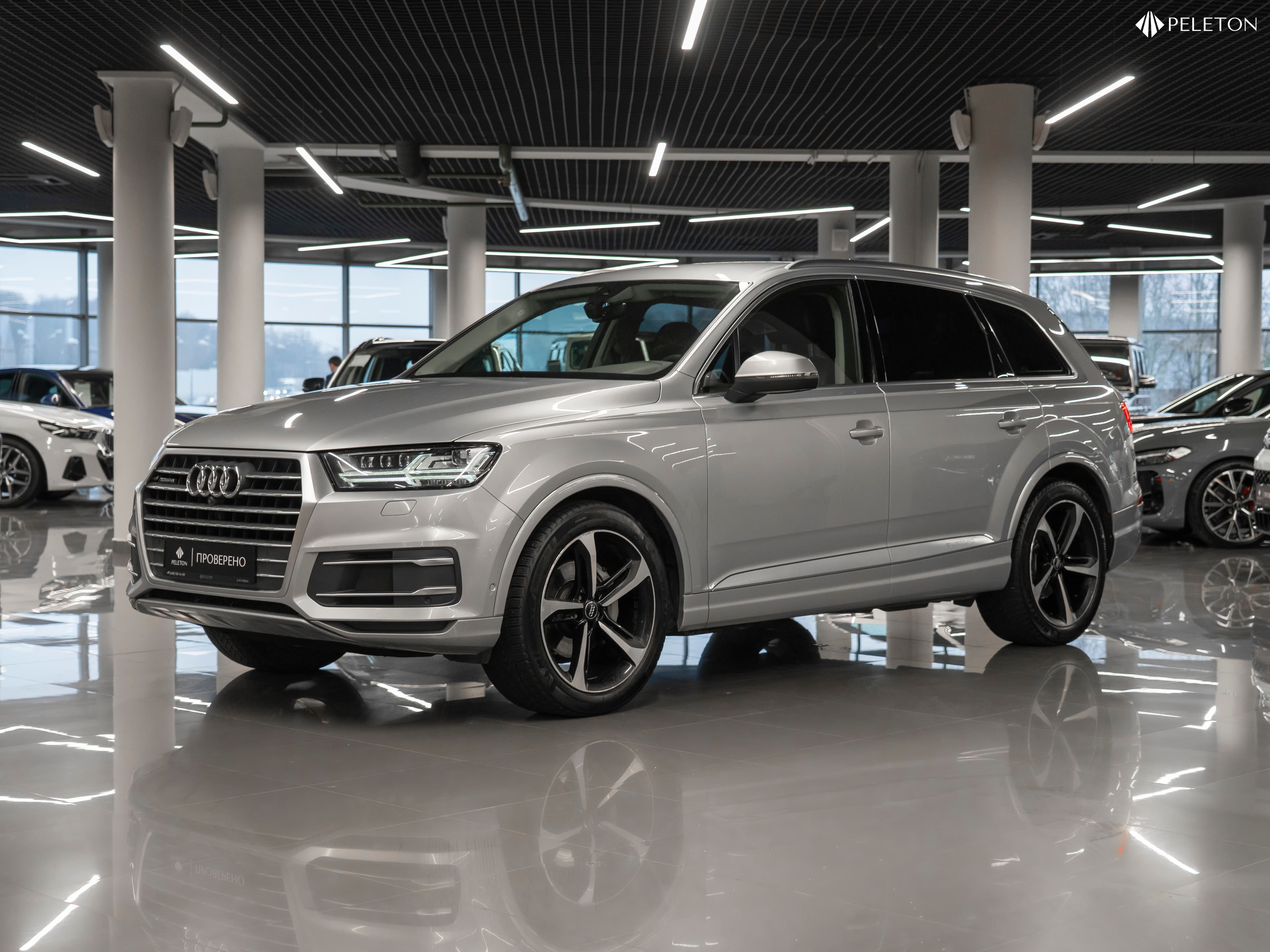 Фотография автомобиля Audi Q7
