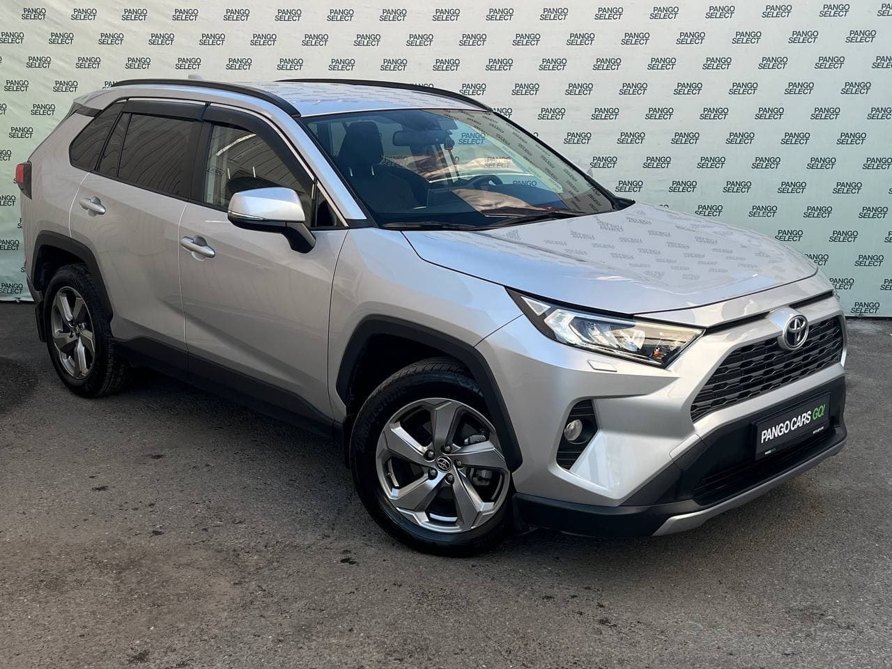 Фотография автомобиля Toyota RAV4