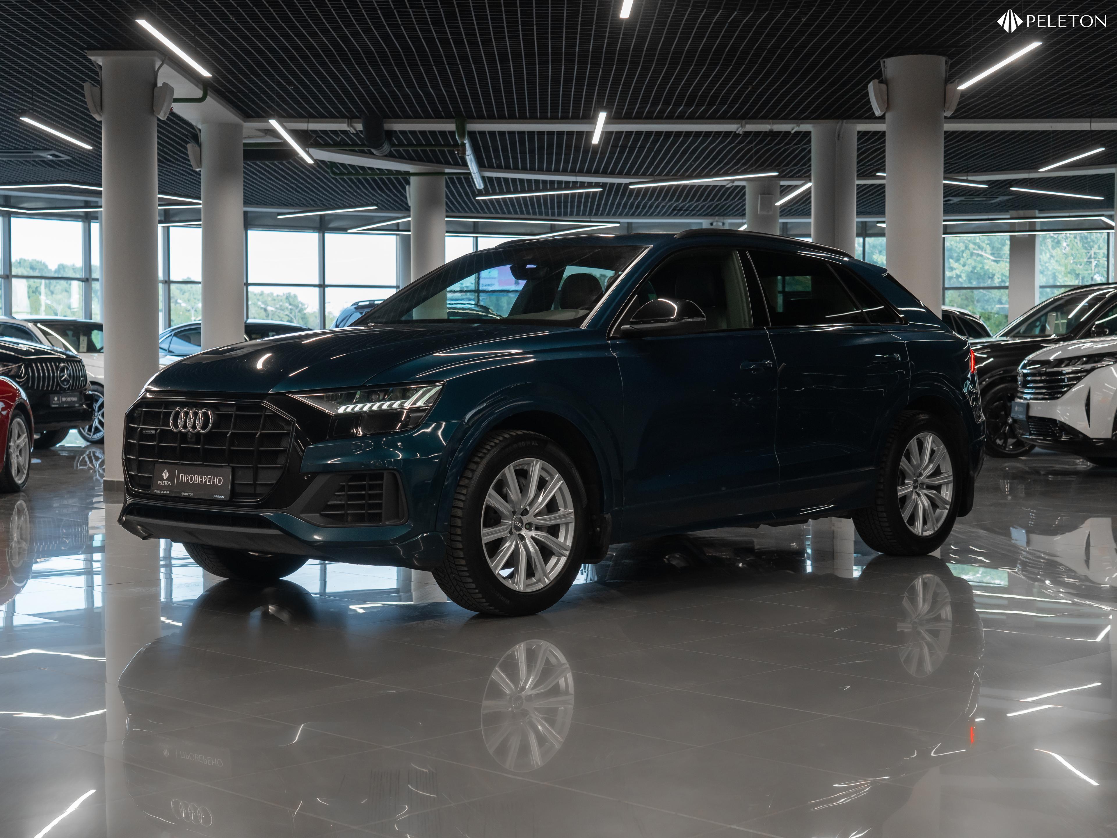 Фотография автомобиля Audi Q8