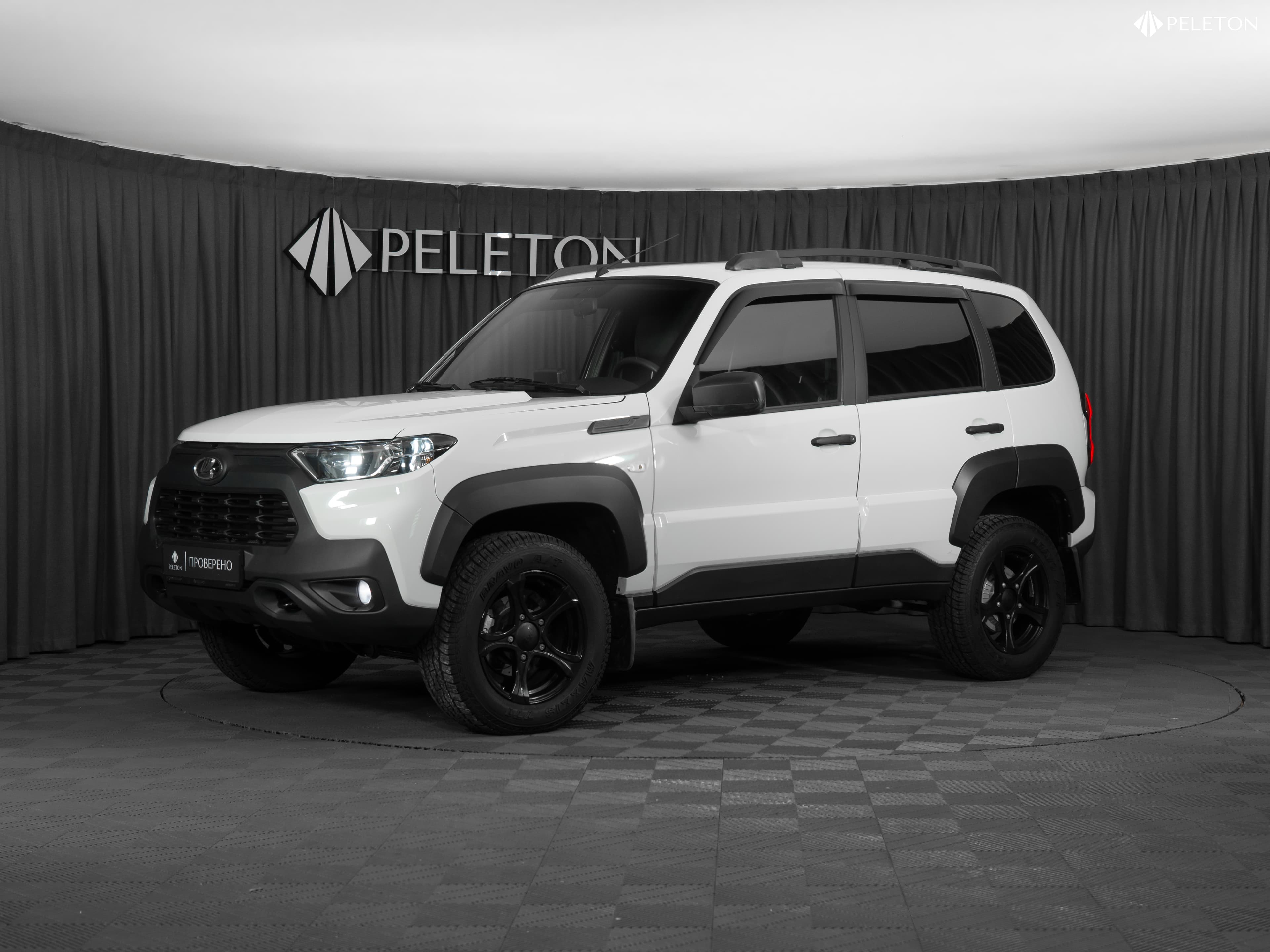 Фотография автомобиля Lada (ВАЗ) Niva Travel