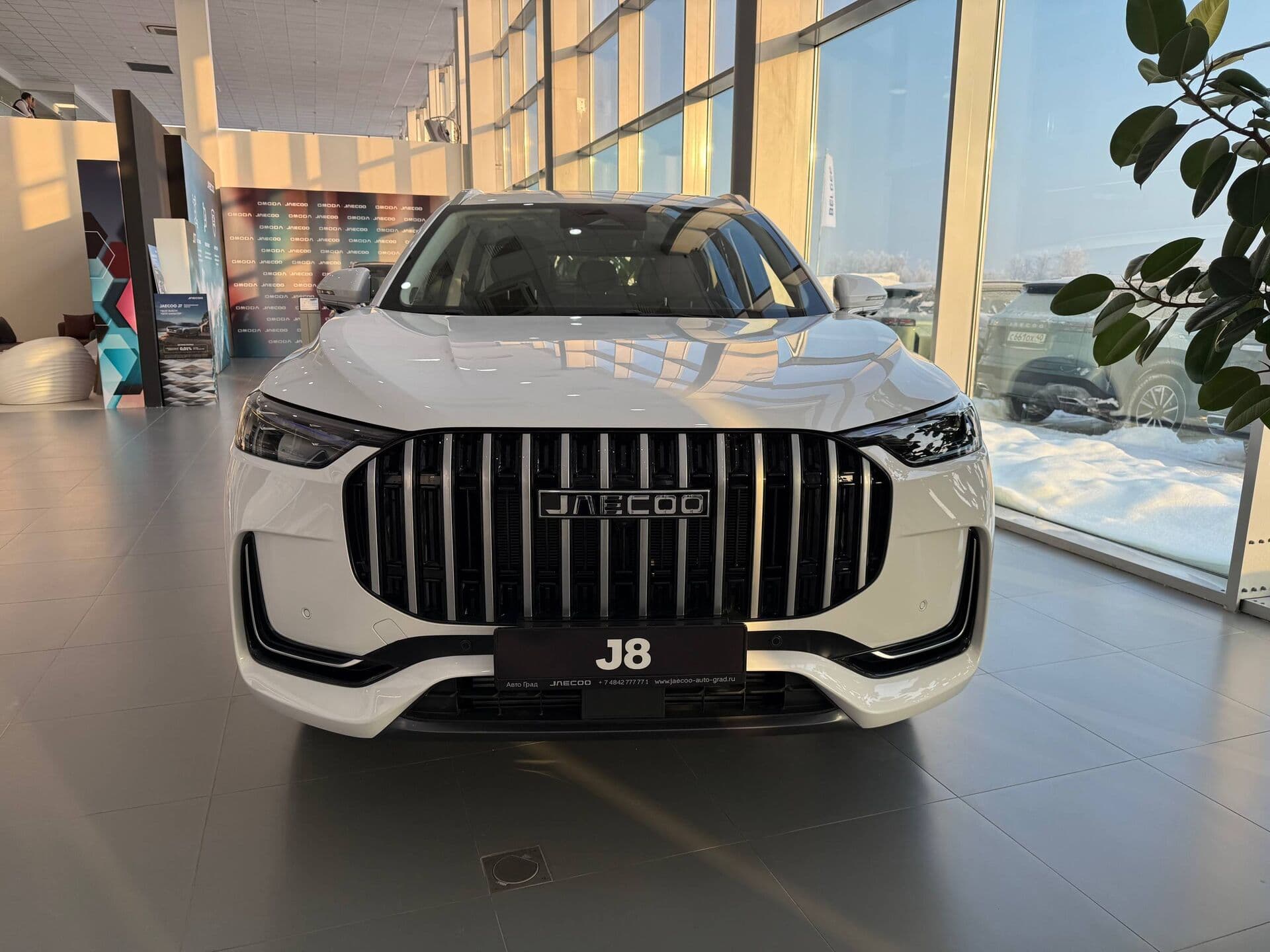 Фотография автомобиля Jaecoo J8