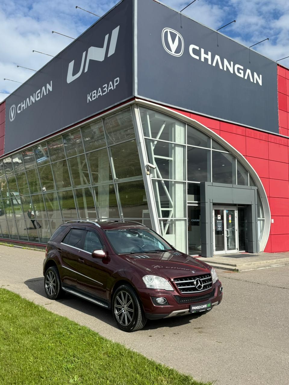 Фотография автомобиля Mercedes-Benz M-Класс