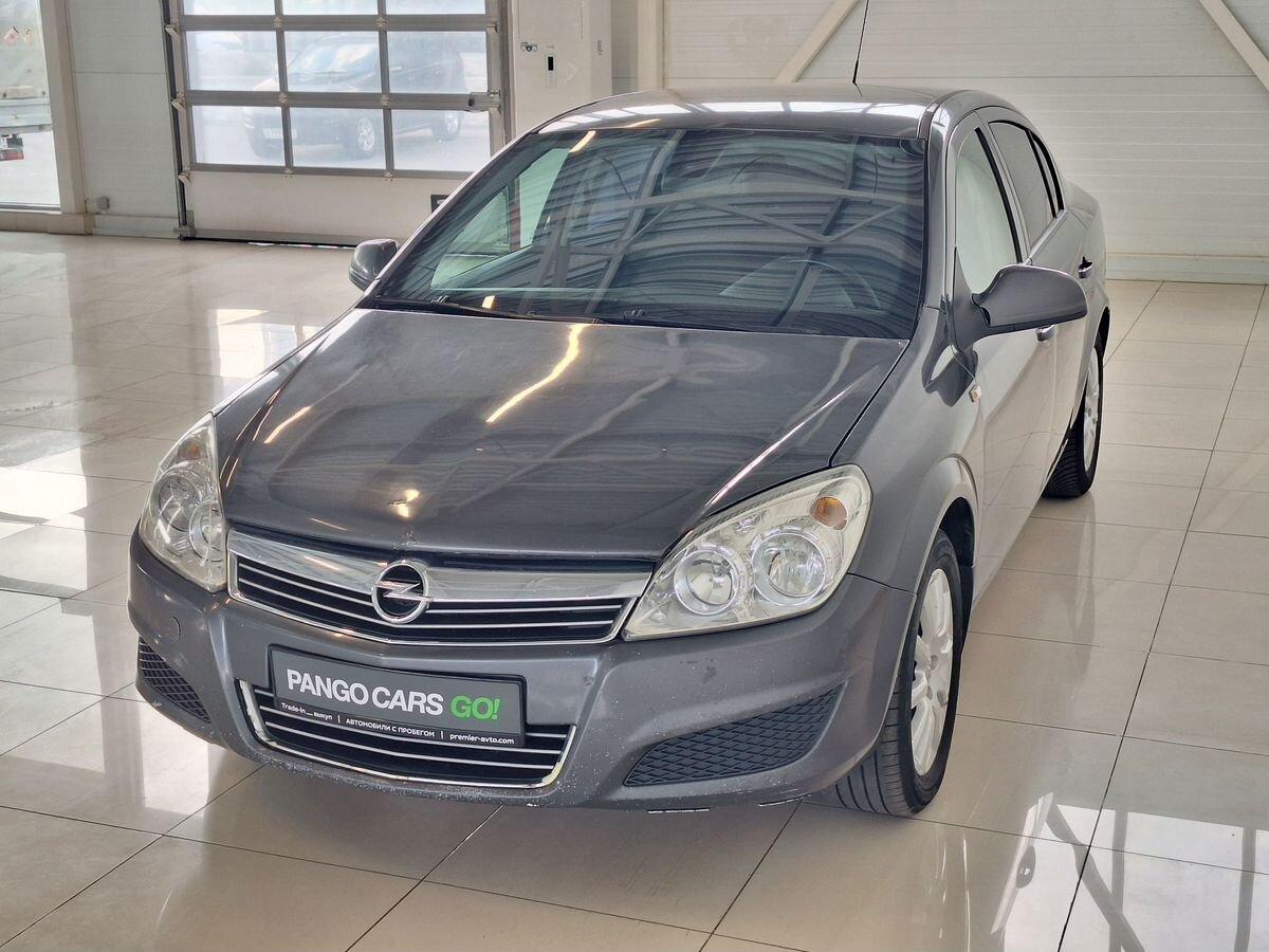 Фотография автомобиля Opel Astra