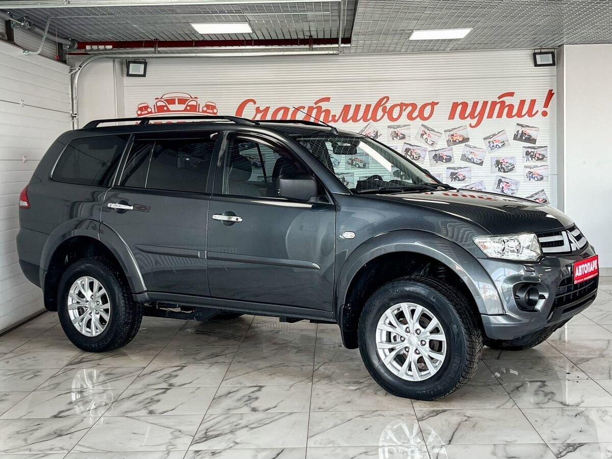 Фотография автомобиля Mitsubishi Pajero Sport
