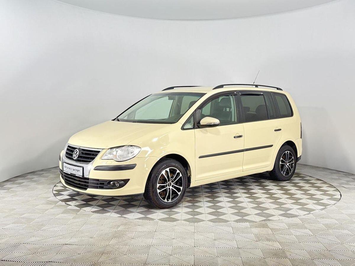 Фотография автомобиля Volkswagen Touran