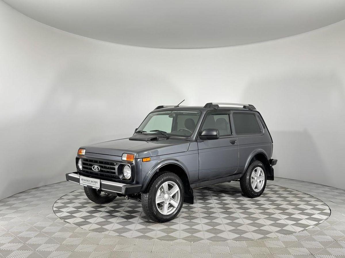 Фотография автомобиля Lada (ВАЗ) Niva Legend